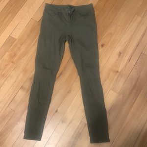 Prana Hiking Pants-Size 6